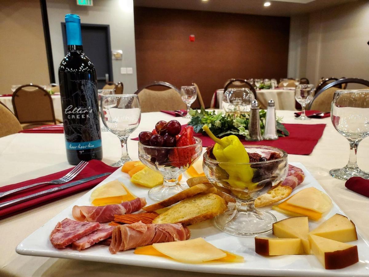 Holiday Inn Clarkston - Lewiston By Ihg Ngoại thất bức ảnh